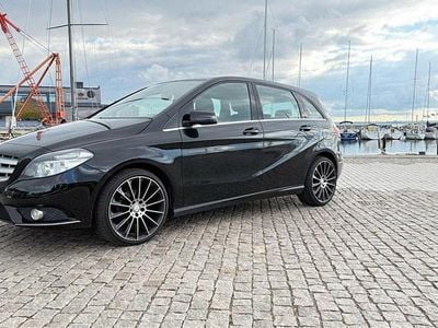 Mercedes B180
