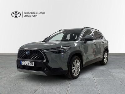 Begagnad Toyota Corolla Cross Style 197 HK (144 kW) 2022 Grön SUV