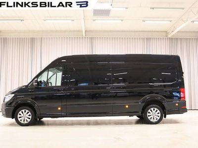 Svart (deep black pärleffekt) Begagnad 2021 VW Crafter Van | 469 700 kr (Lite dyr)