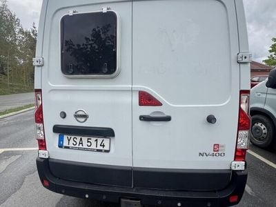 Nissan NV400