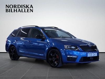 Begagnad Skoda Octavia RS 220 HK (161 kW) 2014 Blå Halvkombi