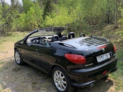 begagnad Peugeot 206 CC 2.0