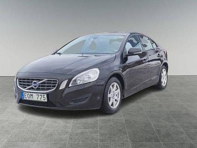 Begagnad Volvo S60 Kinetic 150 HK (110 kW) 2012 Svart Sedan