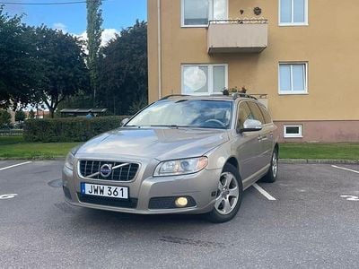 Brun Begagnad 2010 Volvo V70 Kombi | 50 000 kr (Superpris)