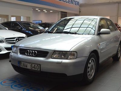 begagnad Audi A3 5-dörrar 1.6 Attraction 101hk / M-Värme