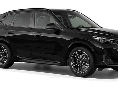 Svart Ny 2026 BMW X1 Comfort Edition SUV | 495 100 kr (Marknadspris)
