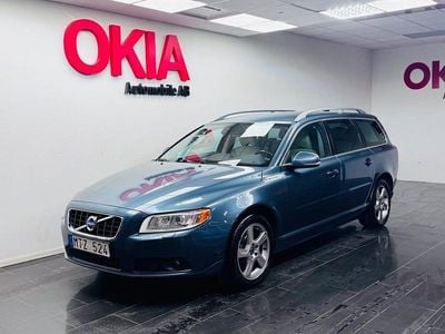Blå Begagnad 2013 Volvo V70 Summum Kombi | 139 900 kr (Marknadspris)