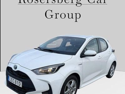 Begagnad Toyota Yaris Hybrid Active 116 HK (85 kW) 2021 Vit Halvkombi