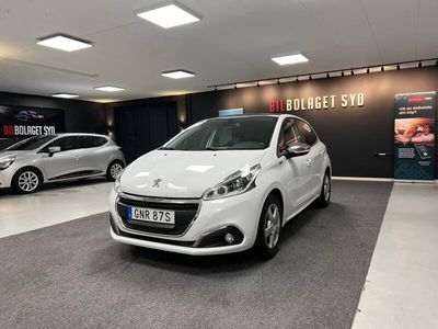 begagnad Peugeot 208 1.2 VTi Euro 6 Panorama 360kr Års skatt