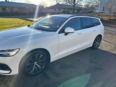 Begagnad 2019 Volvo V60 Kombi | 229 000 kr (Marknadspris)