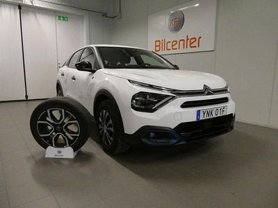 Vit Begagnad 2021 Citroën e-C4 Halvkombi | 199 900 kr (Marknadspris)