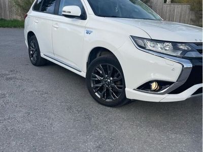 Mitsubishi Outlander P-HEV