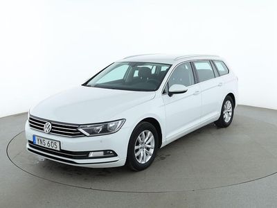 Vit Begagnad 2018 VW Passat | 114 000 kr (Marknadspris)