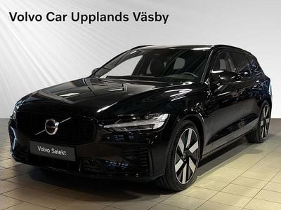 Svart Begagnad 2024 Volvo V60 Ultra Kombi | 554 900 kr