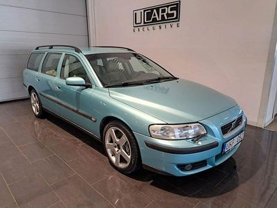 Grön Begagnad 2003 Volvo V70 Kombi | 175 000 kr