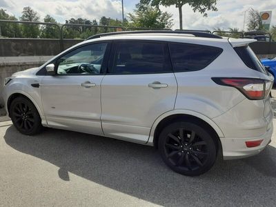 begagnad Ford Kuga 2.0 TDCi AWD Powershift Euro 6