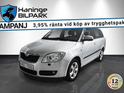 Begagnad Skoda Fabia 105 HK (77 kW) 2008 Silver Halvkombi