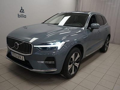 Begagnad Volvo XC60 Core 355 HK (261 kW) 2023 Grå SUV