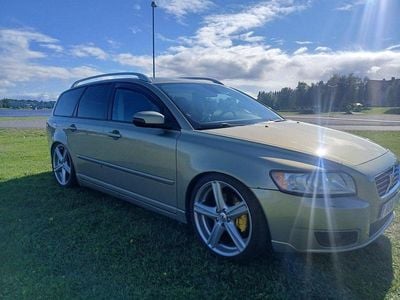 Volvo V50