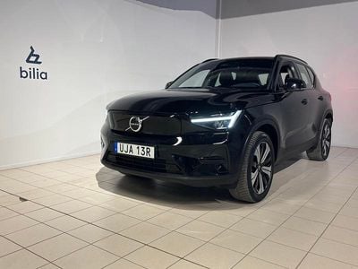 Svart Begagnad 2022 Volvo XC40 Single Motor SUV | 334 900 kr (Marknadspris)