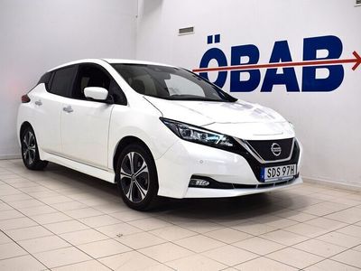 begagnad Nissan Leaf N-Connecta 40 kWh 2022, Halvkombi