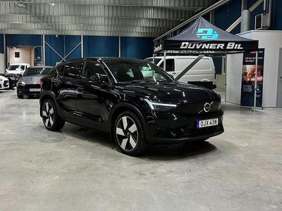 Svart Begagnad 2022 Volvo C40 Plus SUV | 299 900 kr (Marknadspris)