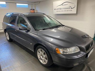 Blå Begagnad 2006 Volvo V70 Business Edition Kombi | 32 900 kr (Marknadspris)
