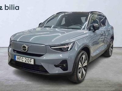 Grå Begagnad 2023 Volvo XC40 Single Motor SUV | 363 000 kr