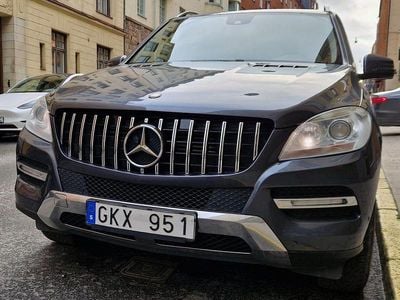 Tenoritgrå metallic 755u Begagnad 2012 Mercedes ML350 SUV | 179 000 kr (Dyr)