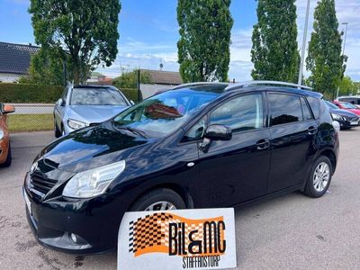 begagnad Toyota Verso 2.0 D-4D 7-sits 2012, Kombi