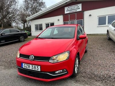 Begagnad VW Polo 90 HK (66 kW) 2015 Röd Halvkombi