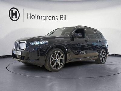 Ny BMW X5 Efficient Dynamics 490 HK (360 kW) 2025 Carbon svart metallic SUV