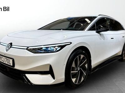 Vit Begagnad 2024 VW ID.7 Pro Kombi | 509 900 kr (Marknadspris)