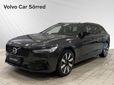 Grå Begagnad 2024 Volvo V90 Kombi | 464 900 kr (Marknadspris)