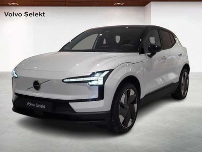Begagnad Volvo EX30 Single Motor Extended Range 200 kW (272 HK) 2026 Vit SUV