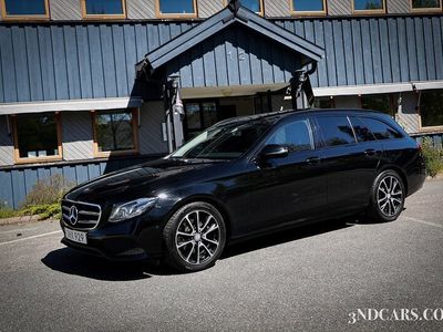 Svart Begagnad 2016 Mercedes E220 Kombi | 199 900 kr (Marknadspris)