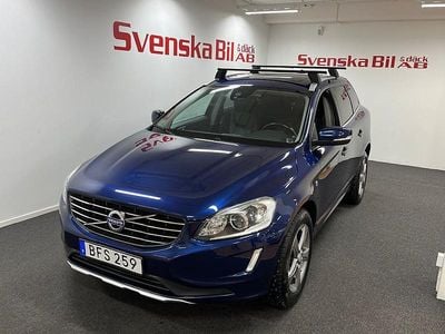Begagnad Volvo XC60 Ocean Race 181 HK (133 kW) 2015 Blå SUV