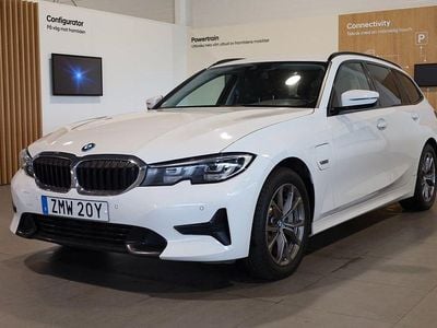 BMW 330e