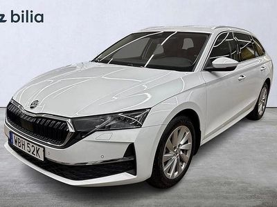 Vit Begagnad 2024 Skoda Octavia Selection Kombi | 309 500 kr (Superpris)