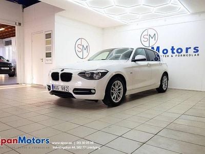 Begagnad BMW 118 Sport Line 143 HK (105 kW) 2011 Vit Halvkombi