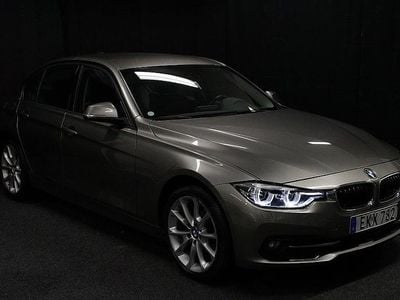 Brun Begagnad 2015 BMW 318 Sedan | 169 900 kr (Bra pris)