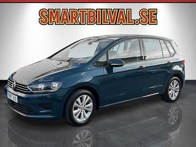 Mörkgrön Begagnad 2017 VW Golf VII Halvkombi | 139 900 kr (Bra pris)