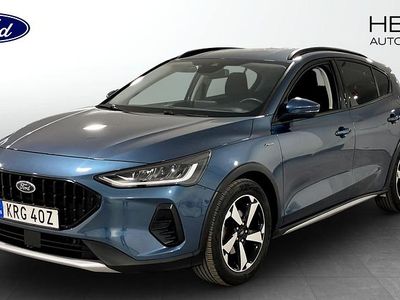 Blå Begagnad 2022 Ford Focus Active | 189 900 kr