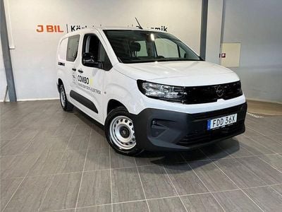 Begagnad Opel Combo 131 HK (96 kW) 2025 Vit kaolin
