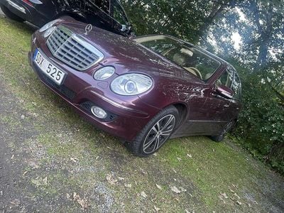 Mercedes E280