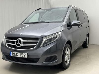 Grå Begagnad 2016 Mercedes V220 Minibuss | 290 000 kr (Dyr)