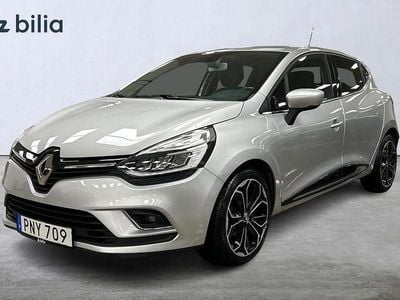 Begagnad Renault Clio IV Intens 91 HK (66 kW) 2017 Silver Halvkombi