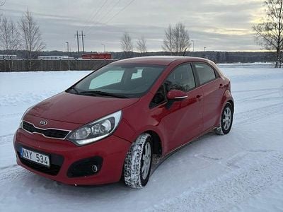 Begagnad Kia Rio 84 HK (61 kW) 2014 Halvkombi