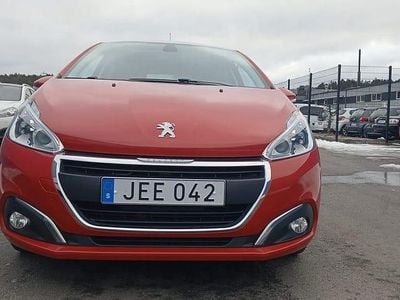 Begagnad 2015 Peugeot 208 Halvkombi | 54 900 kr (Marknadspris)