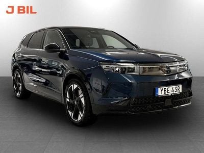 Begagnad Opel Grandland Electric Ultimate 157 kW (214 HK) 2024 Grön SUV